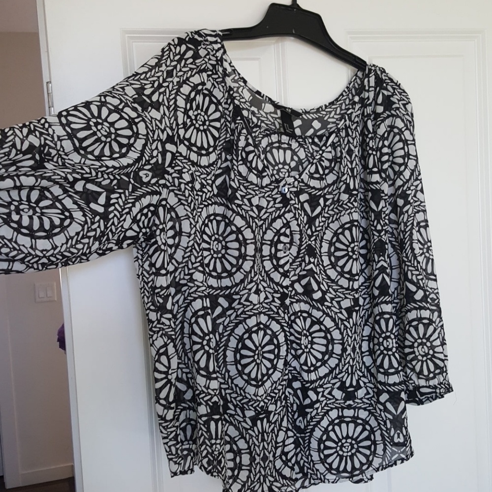 Black and white sheer peasant blouse from H&M!